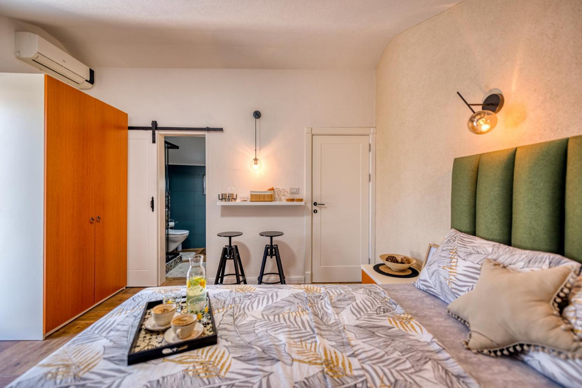 Miro Guesthouse Tivat Zimmer foto