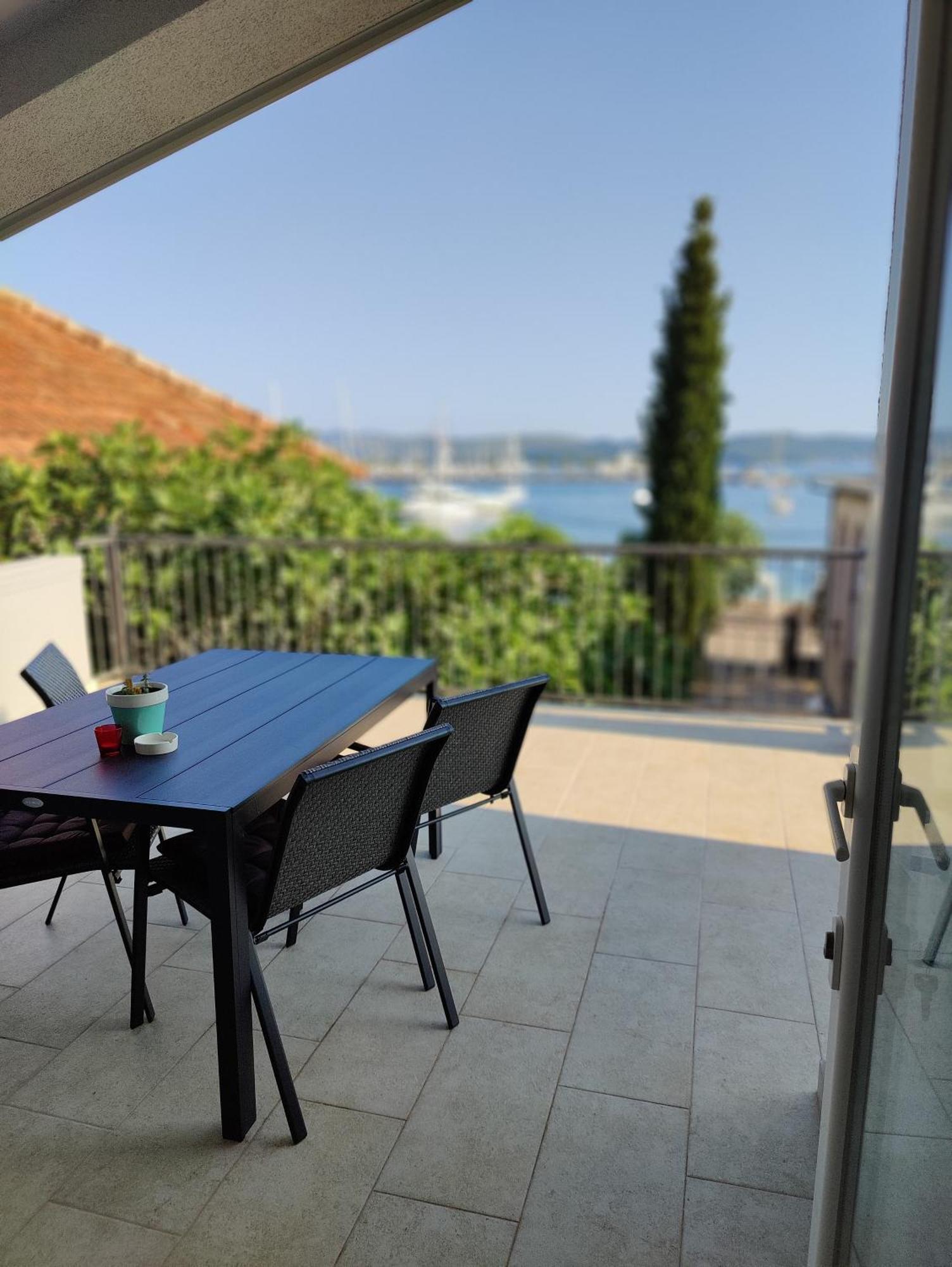 Miro Guesthouse Tivat Exterior foto
